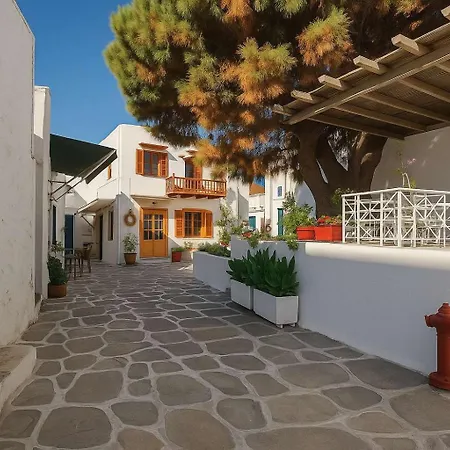 Apartment Charming White House Retreat With Balcony In Paros Lefkes *